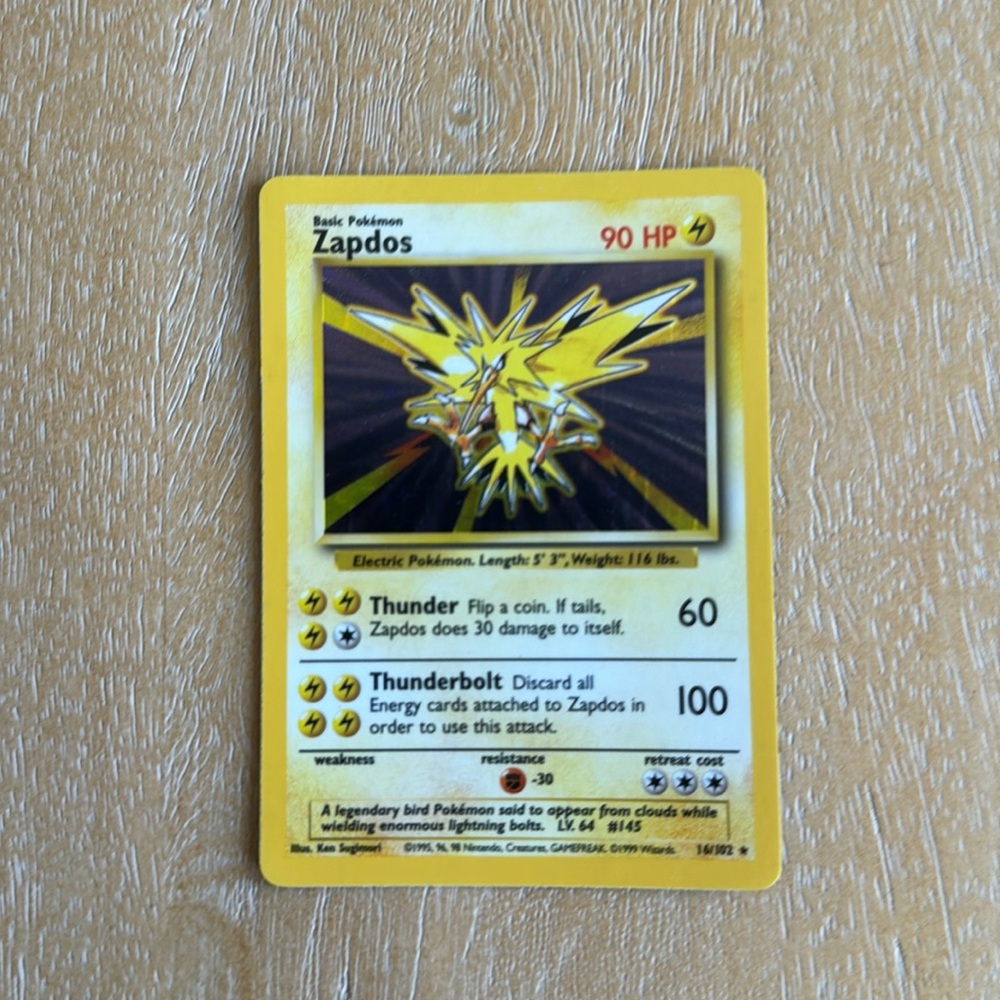 Holo Zapdos Pokemon Card - 16/102 (Base)